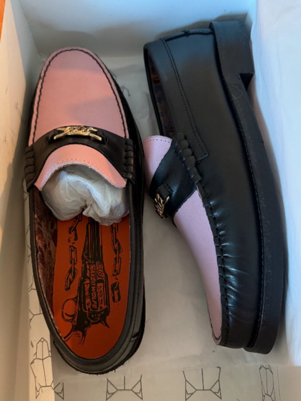 Naked Wolfe Roma Leather Loafer Pink Black Gold Chain EU 41 New in Box